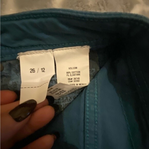 Volcom youth slim straight skater jeans size 26 or juniors size 1 teal blue NWOT - Picture 3 of 10